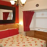 Flyover Hotell